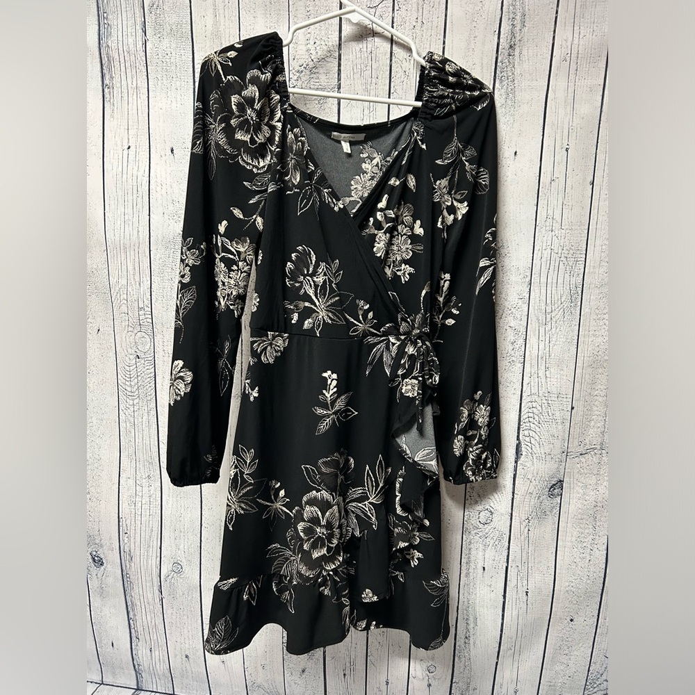 Maurice’s Small Long Sleeved Black & White Dress